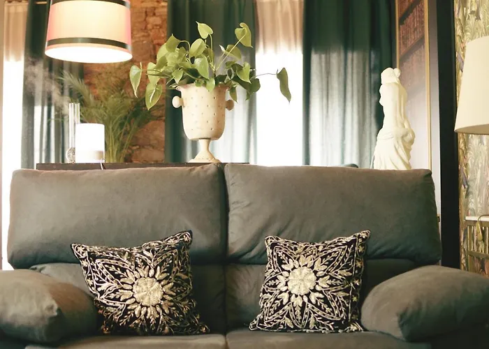 Largo Da Rainha, Guesthouse